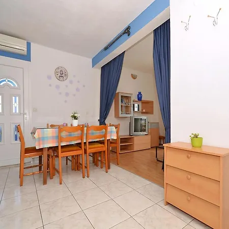 Apartment Sea View Apartment Trogir